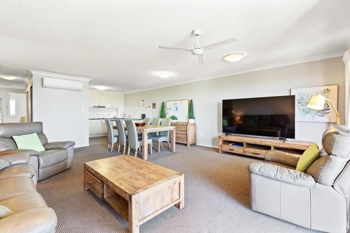 Riverdance Apt. 14 Mooloolaba 0*,